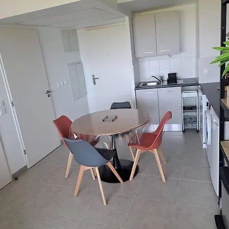 Iconic 652, T2 Vue Mer, Bien équipé, Centre Port Appartement Agde